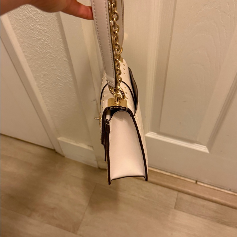 Michael Kors White and Gold Shoulder Bag